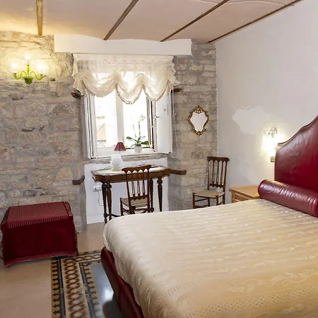 Al Convento Couette-café Potenza